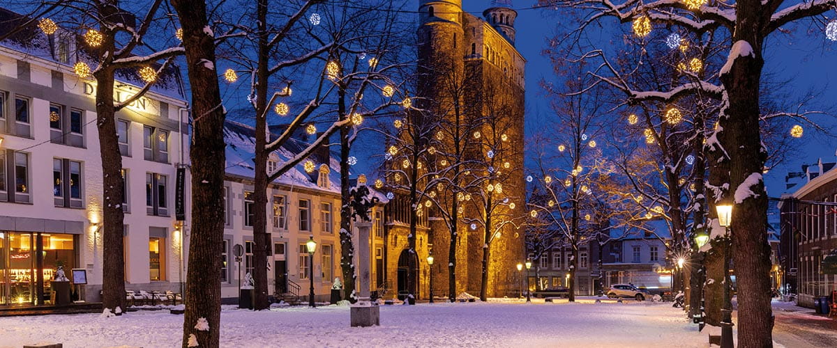 Maastricht streets illuminated with Christmas decorations